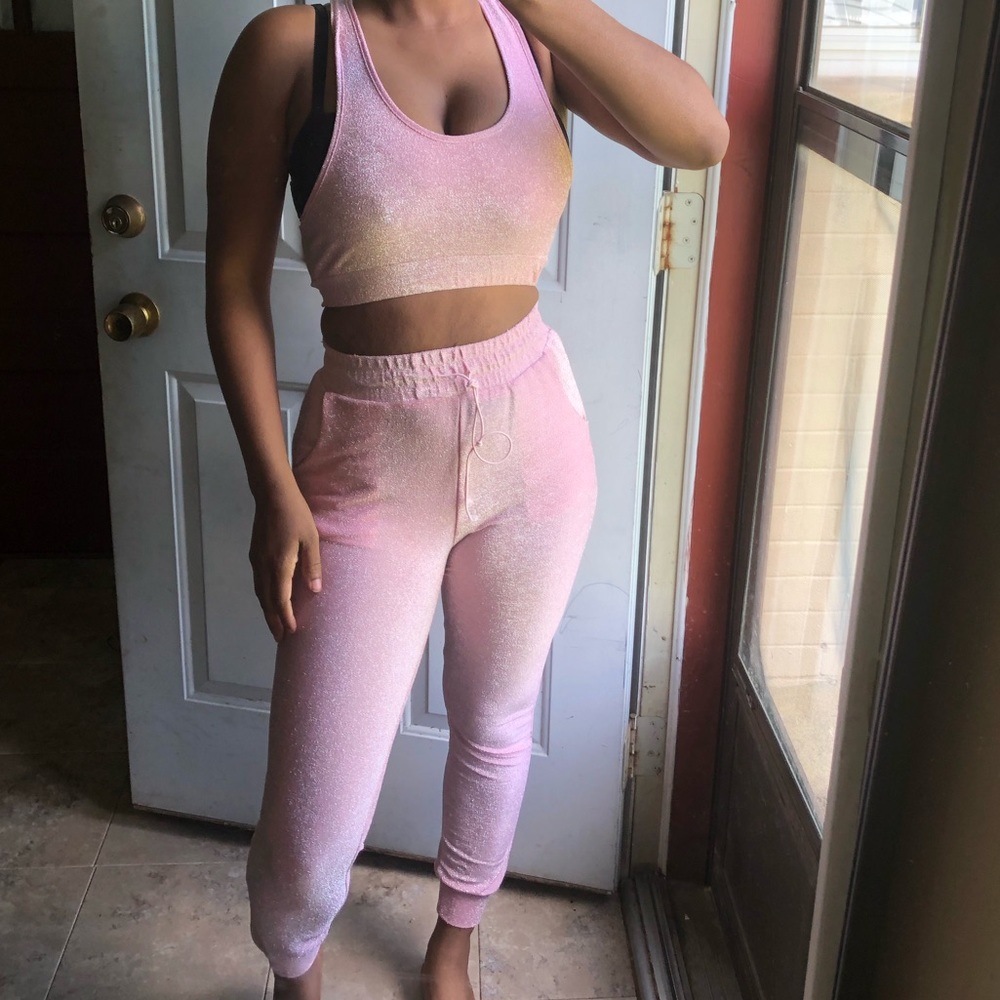 Two Piece Sparkly Set Boutique New Pink SML - Picture 5 of 8